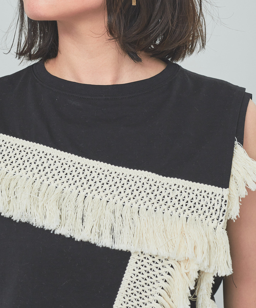 margaux（マルゴー）の「【MARGAUX】ノースリーブフリンジカットソー（Tシャツ/カットソー・レディース・ブラック/ホワイト・フリー）」の5枚目の写真