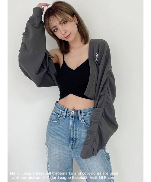 GYDA（ジェイダ）の「カシュクールデザインビスチェ（キャミソール・レディース・オフホワイト/ブラック・FREE）」の16枚目の写真