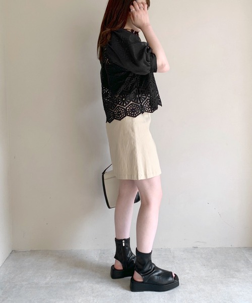 OLIVE des OLIVE（オリーブデオリーブ）の「クロシェレース袖ふわブラウス（シャツ/ブラウス・レディース・オフホワイト/ブラック/アイボリー・FREE）」の16枚目の写真