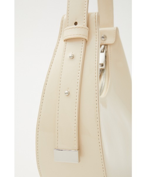 SLY（スライ）の「ENAMEL CIRCLE BAG エナメル サークル バッグ（ショルダーバッグ・レディース・ブラック/ブルー/アイボリー・FREE）」の7枚目の写真