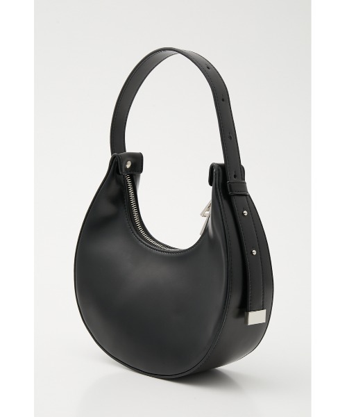 SLY（スライ）の「ENAMEL CIRCLE BAG エナメル サークル バッグ（ショルダーバッグ・レディース・ブラック/ブルー/アイボリー・FREE）」の9枚目の写真