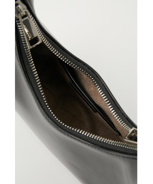 SLY（スライ）の「ENAMEL CIRCLE BAG エナメル サークル バッグ（ショルダーバッグ・レディース・ブラック/ブルー/アイボリー・FREE）」の15枚目の写真