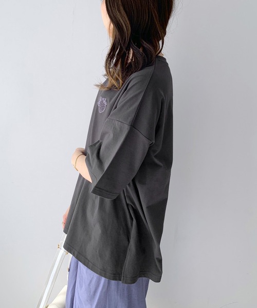 OLIVE des OLIVE(オリーブデオリーブ)の「フルーツビッグTシャツ(Tシャツ/カットソー・レディース・ホワイト/サックスブルー/ピンク/スミクロ・FREE)」の6枚目の写真