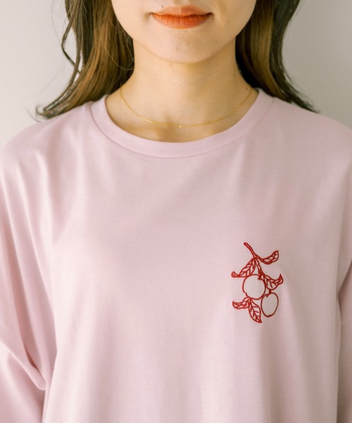 OLIVE des OLIVE(オリーブデオリーブ)の「フルーツビッグTシャツ(Tシャツ/カットソー・レディース・ホワイト/サックスブルー/ピンク/スミクロ・FREE)」の16枚目の写真