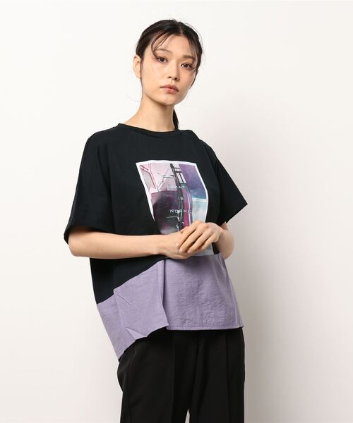 nota(ノータ)の「変形切替フォトTシャツ(Tシャツ/カットソー・レディース・ブラック/オフホワイト・FREE)」の2枚目の写真