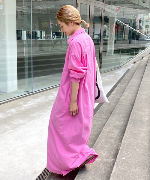 SHENERY(シーナリー)の「コットンマキシシャツワンピース(ワンピース・レディース・ピンク/オフホワイト/ブルー・36/38)」の17枚目の写真