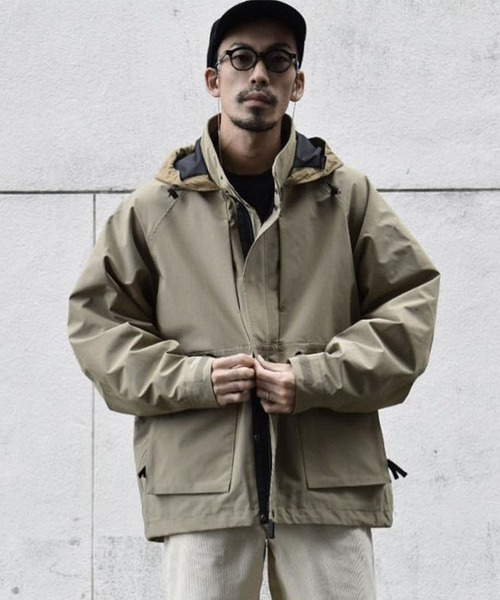 Johnbull(ジョンブル)の「テクノブレンフィールドジャケット(マウンテンパーカー・メンズ・ブラック/オリーブ/ブルー/ダークカーキ・SMALL/MEDIUM/LARGE)」の3枚目の写真