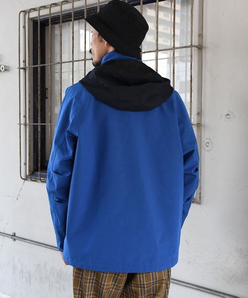 Johnbull(ジョンブル)の「テクノブレンフィールドジャケット(マウンテンパーカー・メンズ・ブラック/オリーブ/ブルー/ダークカーキ・SMALL/MEDIUM/LARGE)」の14枚目の写真