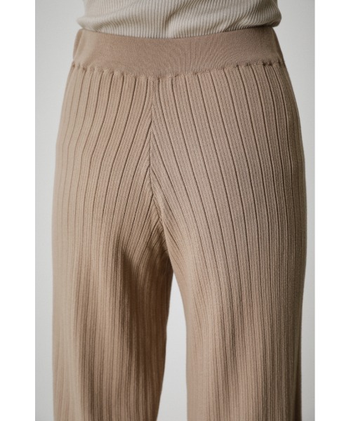 AZUL by moussy(アズールバイマウジー)の「BASIC KNIT RIB PANTS/ベーシックニットリブパンツ(その他パンツ・レディース・ベージュ/ブラック・SMALL/MEDIUM)」の4枚目の写真