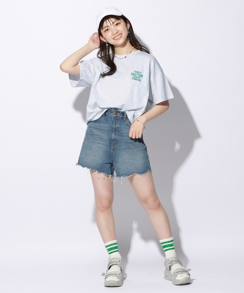 repipi armario（レピピ アルマリオ）の「バックロゴコクーンTシャツ（Tシャツ/カットソー・キッズ・ホワイト/グレー系その他/ブルー系その他/オレンジ系その他・MEDIUM/LARGE）」の14枚目の写真