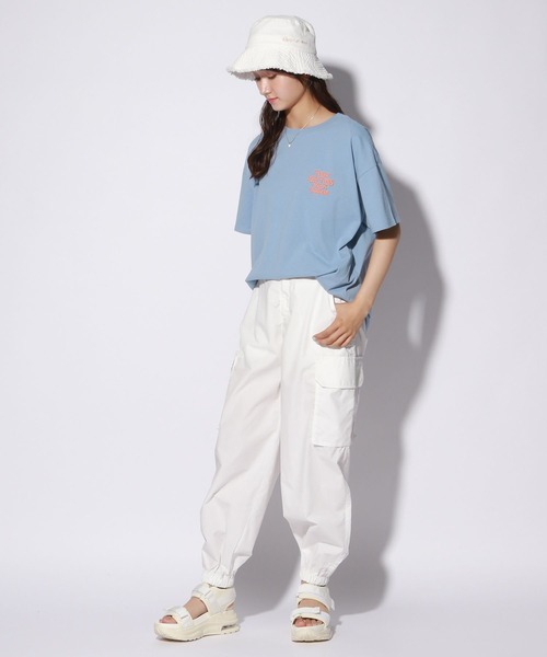 repipi armario（レピピ アルマリオ）の「バックロゴコクーンTシャツ（Tシャツ/カットソー・キッズ・ホワイト/グレー系その他/ブルー系その他/オレンジ系その他・MEDIUM/LARGE）」の21枚目の写真