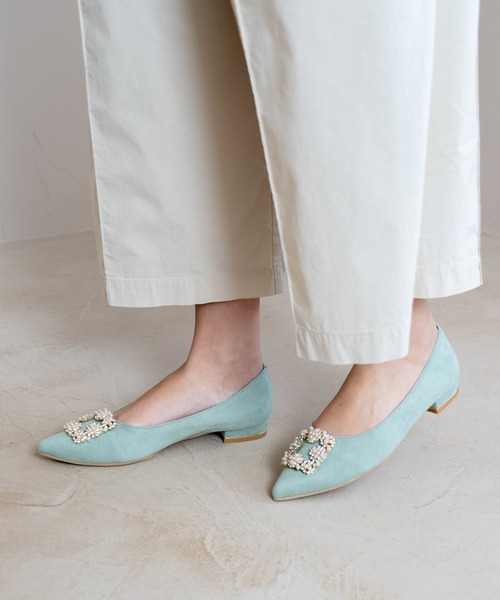 Launa lea（ラウナレア）の「【25秋冬新色登場】ビジューポインテッドトゥパンプス(0483)（パンプス・レディース・ブラック/ローズ/ダークグリーン/グレー系その他/ブラック系その他/ラベンダー/ライトベージュ/ライトブルー/ピンクベージュ/アイボリー/ブルー/ピンク系その他/ホワイト系その他/ミント/ライトピンク/ブルー系その他/ベビーピンク/グレイッシュブルー・24.0cm/22.5cm/22.0cm/25.0cm/23.5cm/23.0cm/24.5cm）」の8枚目の写真