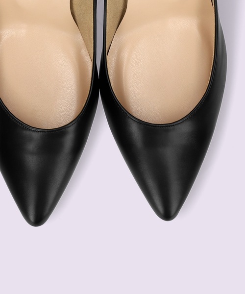 MAMIAN(マミアン)の「ポインテッドトゥ プレーンパンプス (7.0cmヒール)(パンプス・レディース・ブラック/グレイッシュベージュ/レッド・22.0cm/22.5cm/23.0cm/23.5cm/24.0cm/24.5cm)」の15枚目の写真