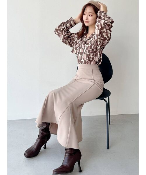 RESEXXY（リゼクシー）の「アールパターンロゴブラウス（シャツ/ブラウス・レディース・ブラック/ブラウン/ブルー/ピンク・FREE）」の16枚目の写真