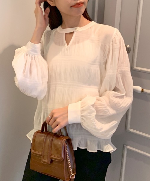 OLIVE des OLIVE（オリーブデオリーブ）の「シアブラウス（シャツ/ブラウス・レディース・ホワイト/オフホワイト/アイボリー・FREE）」の3枚目の写真