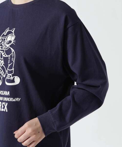 AVIREX（アヴィレックス）の「《直営店限定》TOMCAT CREWNECK L/S T-SHIRT/ トムキャットロングスリーブティーシャツ（Tシャツ/カットソー・レディース・ネイビー/ピンク系その他3/ホワイト系2・F）」の20枚目の写真