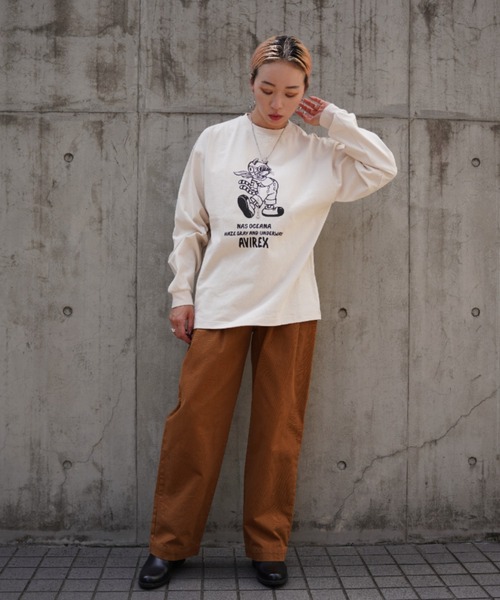 AVIREX（アヴィレックス）の「《直営店限定》TOMCAT CREWNECK L/S T-SHIRT/ トムキャットロングスリーブティーシャツ（Tシャツ/カットソー・レディース・ネイビー/ピンク系その他3/ホワイト系2・F）」の8枚目の写真