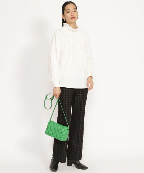 Ray BEAMS（レイビームス）の「Ray BEAMS / ピンタック ハイネック ブラウス（シャツ/ブラウス・レディース・ホワイト/ブラック・ONE SIZE）」の13枚目の写真