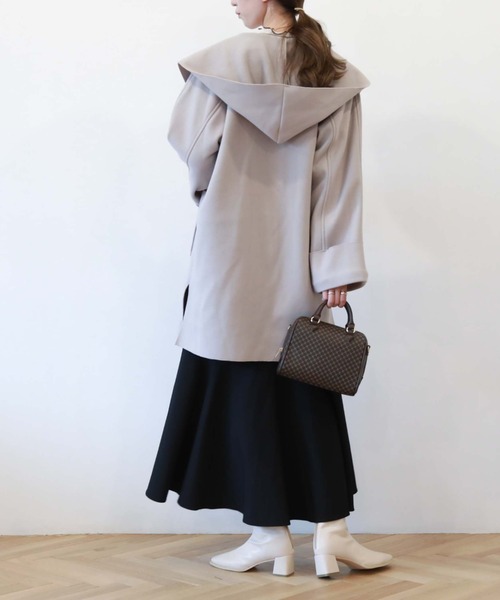 archives(アルシーヴ)の「ニードルパンチフードコート(その他アウター・レディース・ブラック/モカ/グレイッシュベージュ/ブルー・MEDIUM)」の8枚目の写真