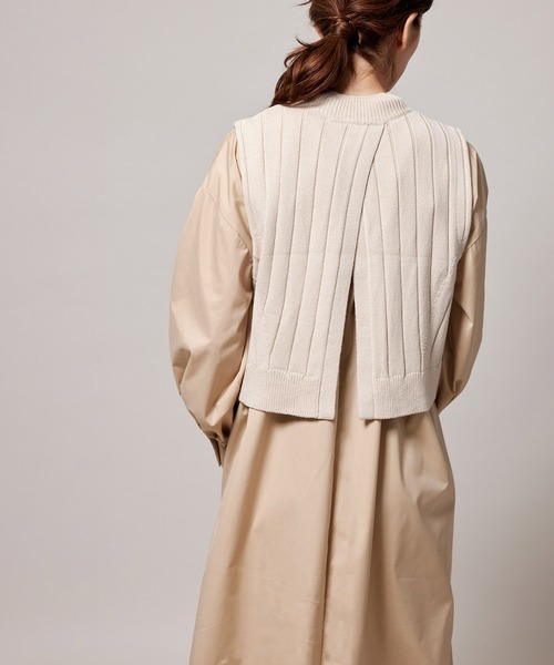 ROPE'（ロペ）の「バックスリットリブニットベスト（ベスト・レディース・ブラック/キナリ・38）」の5枚目の写真