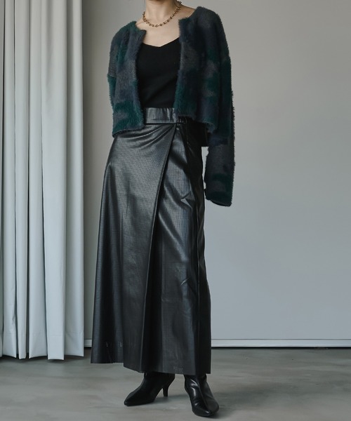 Ezick（エジック）の「MEOWシャギーショートカーディガン（カーディガン/ボレロ・レディース・グレイッシュベージュ/ブルー/ダークグリーン・FREE）」の6枚目の写真