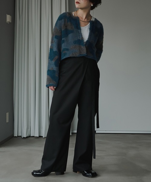 Ezick（エジック）の「MEOWシャギーショートカーディガン（カーディガン/ボレロ・レディース・グレイッシュベージュ/ブルー/ダークグリーン・FREE）」の9枚目の写真