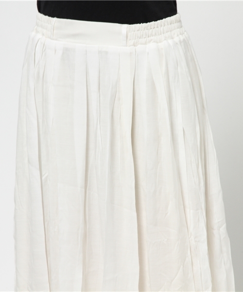 ikka（イッカ）の「TRボイルギャザーロングスカート（スカート・レディース・オフホワイト/オレンジ/ネイビー・LARGE/MEDIUM）」の10枚目の写真