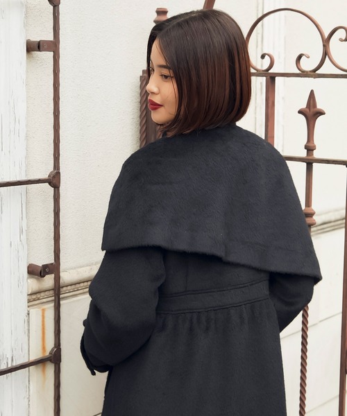 TINA：JOJUN（ティーナジョジュン）の「フレンチ ケープコート TINA：JOJUN（その他アウター・レディース・ブラック/カーキ・M）」の3枚目の写真