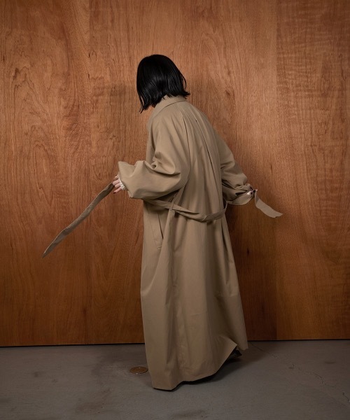 lawgy(ラウジー)の「soutien collar simple trench coat(トレンチコート・レディース・アイボリー/ベージュ・FREE)」の9枚目の写真