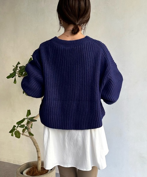 DouDou（ドゥドゥ）の「ヤクショート丈プルオーバー＋インナーセット（ニット/セーター・レディース・ブラック/ベージュ/パープル・FREE）」の13枚目の写真