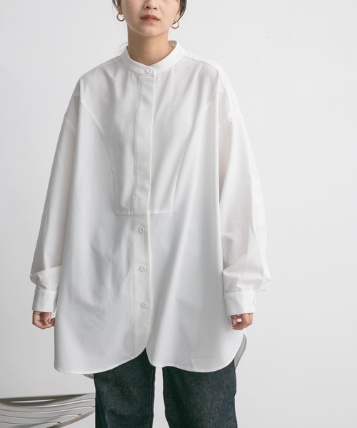 KBF(ケイビーエフ)の「エクストララージシャツ(シャツ/ブラウス・レディース・ブルー/ホワイト/チャコールグレー・ONE)」の4枚目の写真