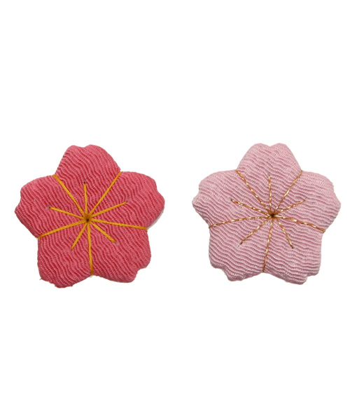倭物やカヤ（ワモノヤカヤ）の「【カヤ】ちりめん縁起マグネット 桜