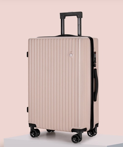 TABI PAL（タビパル）の「ニューカラー キャリーケース（スーツケース