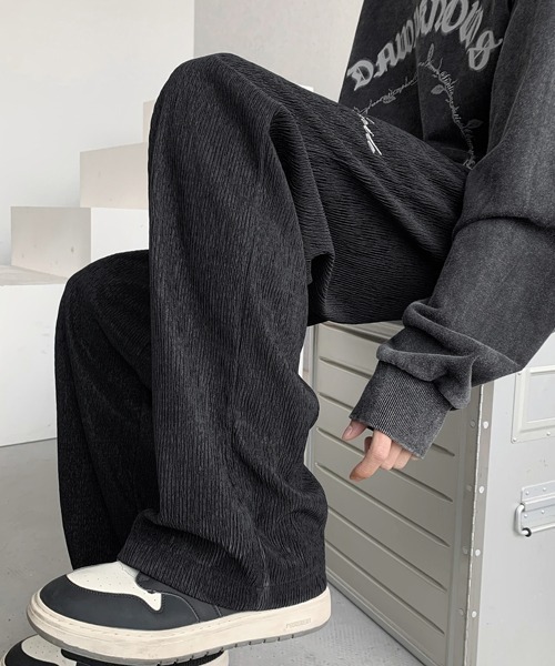 FVLMEN(フルメン)の「【FVLMEN】onepoint embroidery relax Pants/ワンポイント 刺繍 リラックス パンツ(その他パンツ・メンズ・アイボリー/ブラウン/ブラック・MEDIUM/LARGE/X-LARGE)」の14枚目の写真