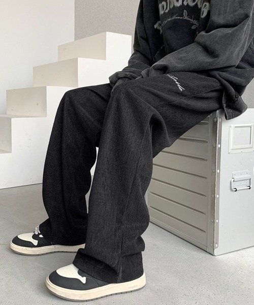 FVLMEN(フルメン)の「【FVLMEN】onepoint embroidery relax Pants/ワンポイント 刺繍 リラックス パンツ(その他パンツ・メンズ・アイボリー/ブラウン/ブラック・MEDIUM/LARGE/X-LARGE)」の15枚目の写真