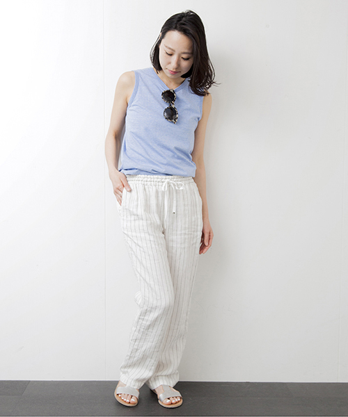 Demi-Luxe BEAMS（デミルクス ビームス）の「【CLASSY.8月号掲載】Demi-Luxe BEAMS / 天竺 ノースリーブ Tシャツ（Tシャツ/カットソー・レディース・ホワイト/ライトグレー/ライトブルー/ネイビー・ONE SIZE）」の7枚目の写真