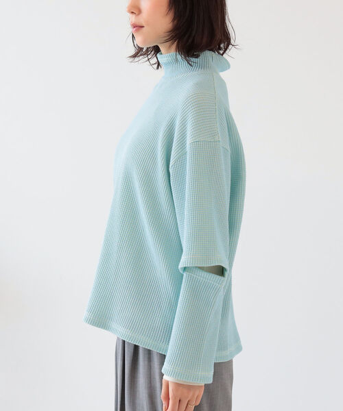 Ray BEAMS（レイビームス）の「Ray BEAMS / エルボー オープン ハイネック トップス（Tシャツ/カットソー・レディース・ホワイト系その他6/ライトブルー・ONE SIZE）」の10枚目の写真