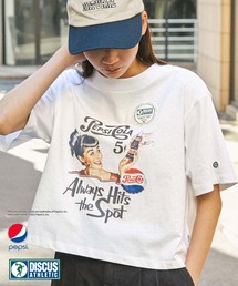 PEPSI（ペプシ）の「【DISCUS ATHLETIC×PEPSI】コラボ ヴィンテージライク ロゴ刺繍/かすれプリント クロップド丈 半袖クルーネックTシャツ（Tシャツ/カットソー・レディース）」