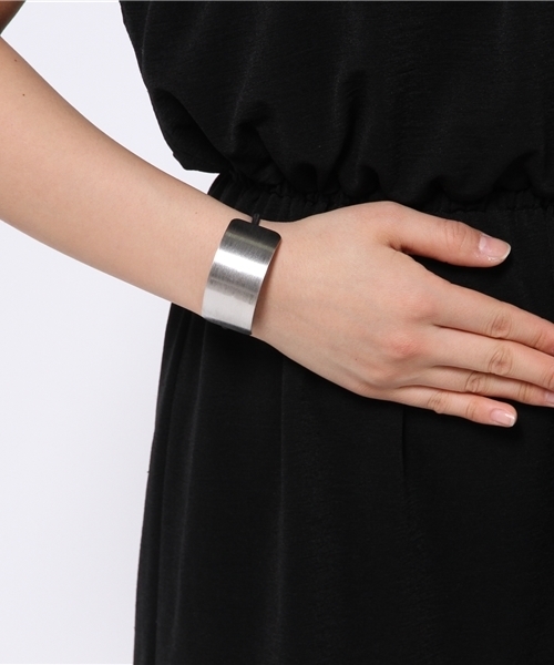 BEAUTY&YOUTH UNITED ARROWS(ビューティーアンドユースユナイテッドアローズ)の「BYBC magnet プレートヘアゴム ◆(ヘアゴム・レディース・ゴールド/シルバー・フリー)」の6枚目の写真