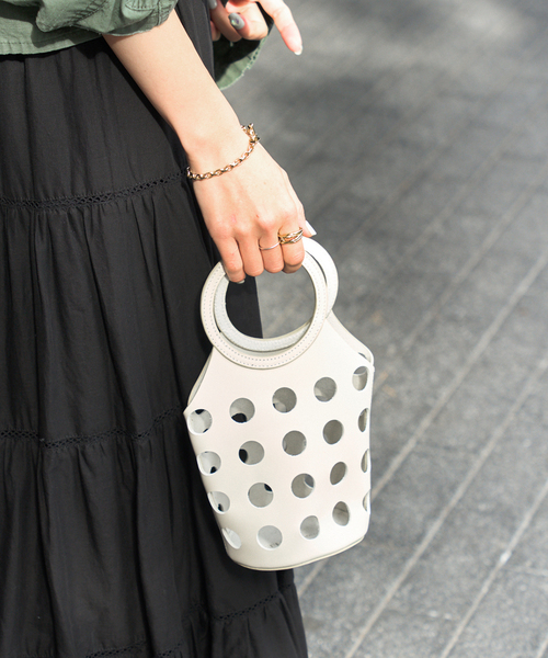 JOURNAL STANDARD(ジャーナルスタンダード)の「【LEFIJE/レフィージェ】 サークルBAG:バッグ(ハンドバッグ・レディース・ホワイト/ブラック・FREE)」の8枚目の写真