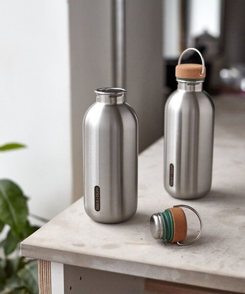 こども ビームス（コドモビームス）の「black+blum / ウォーターボトル（600ml）（水筒・キッズ・オリーブ・ONE SIZE）」の3枚目の写真