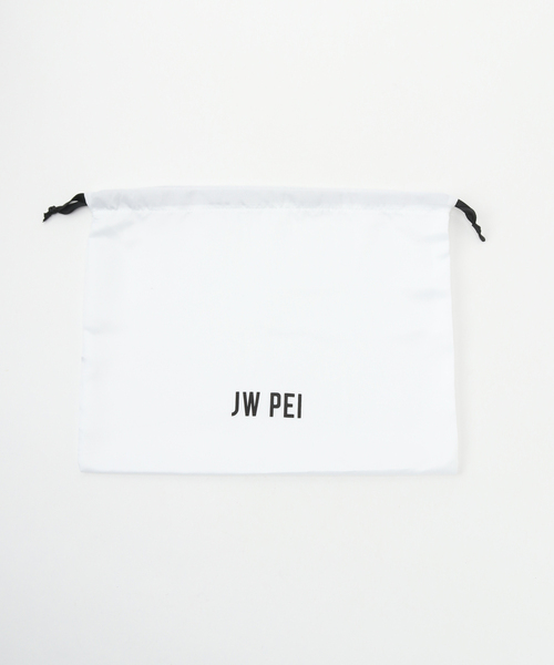 La TOTALITE(ラトータリテ)の「【JW PEI/ジェイダブリュー ペイ】Joy Bag(ショルダーバッグ・レディース・ベージュ/ホワイト・FREE)」の17枚目の写真