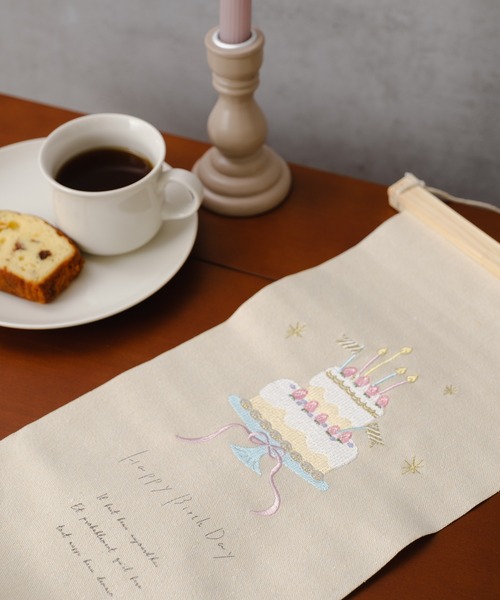 セール】刺繍タペストリー お誕生日（インテリア雑貨