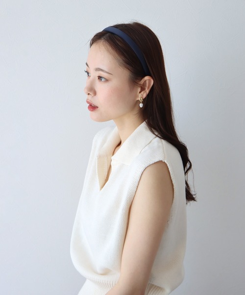 BLUEEAST（ブルーイースト）の「サテンタイトカチューシャ（カチューシャ・レディース・ベージュ/ネイビー/ブラック・FREE）」の12枚目の写真