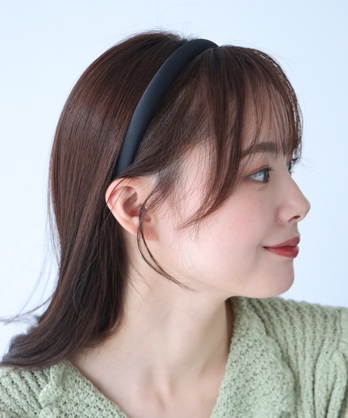 BLUEEAST（ブルーイースト）の「サテンタイトカチューシャ（カチューシャ・レディース・ベージュ/ネイビー/ブラック・FREE）」の8枚目の写真