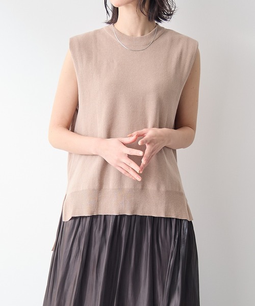for/c(フォーシー)の「ミラノリブニットベスト【サスティナブル】(ニット/セーター・レディース・アイボリー/ベージュ/ブラック・M/L)」の3枚目の写真