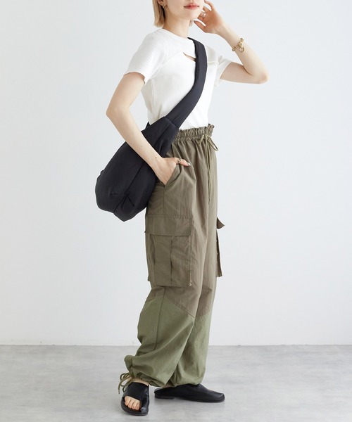 w closet（ダブルクローゼット）の「ナイロンショルダーバッグ（ショルダーバッグ・レディース・ホワイト/ブラック/イエロー・FREE）」の12枚目の写真