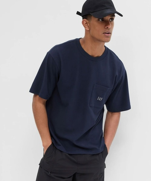 GAP（ギャップ）の「オーバーサイズ GAPロゴ ピケ ポケットTシャツ（Tシャツ/カットソー・メンズ・ホワイト/グリーン/ライトグレー/ネイビー/ブルー/ブラック・S/L/M/XL/XS）」の21枚目の写真