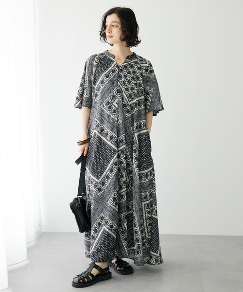 CRAFT STANDARD BOUTIQUE（クラフトスタンダードブティック）の「パッチワークパネル柄ワンピース（ワンピース・レディース・ブラウン/グリーン/ブラック・FREE）」の2枚目の写真