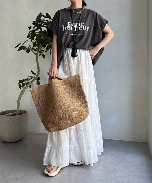 DouDou（ドゥドゥ）の「porte発砲プリントロゴパールTEE（Tシャツ/カットソー・レディース・チャコールグレー/オフホワイト/ピンク/グレイッシュベージュ・FREE）」の8枚目の写真